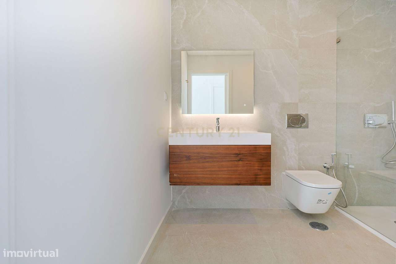 Prédio Charneca Caparica - Frações T1 e T2-18