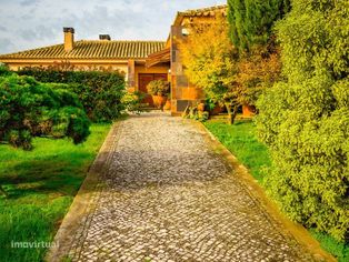 Moradia T3, com três salas, térrea, isolada, Oliveirinha, Aveiro - Grande imagem: 2/60