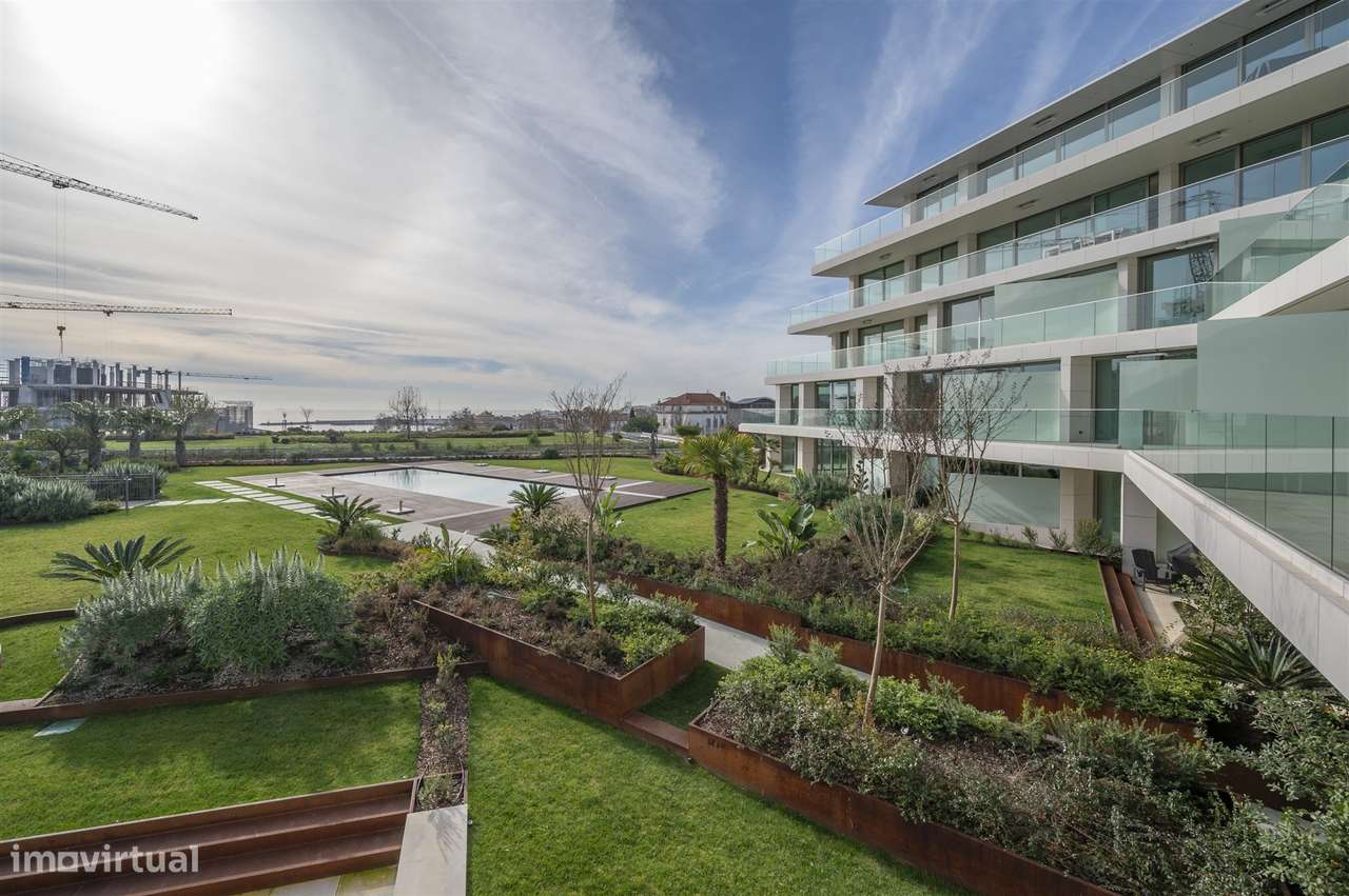 Apartamento T2 na Urb. Bayview, Cascais.-5