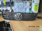 Grelha Friso 6Q0853653E VW POLO 2006 1.2I FRENTE - 1