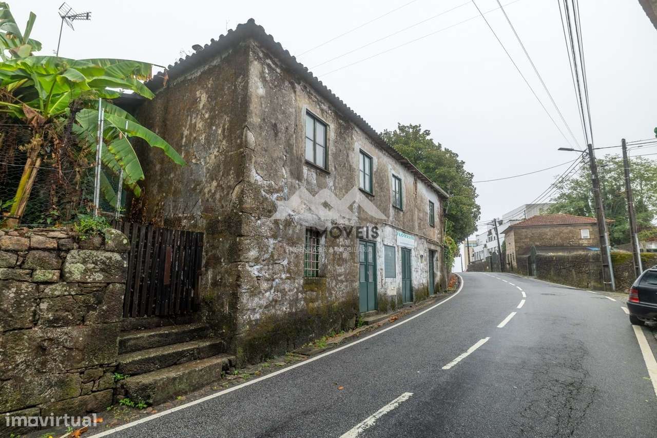 Moradia  T6 | Terreno | Jardim | Freamunde | Vale do Sousa - Grande imagem: 4/48