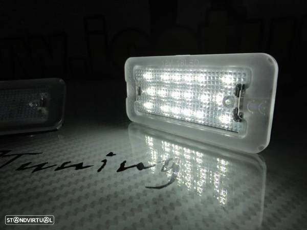 Suporte De Lâmpada De Matricula Com Led Branco Fiat 500 / 500 Abarth / 500 CABRIO 2007-2020 - 24