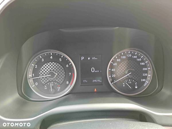 Hyundai Elantra 1.6 Comfort - 8