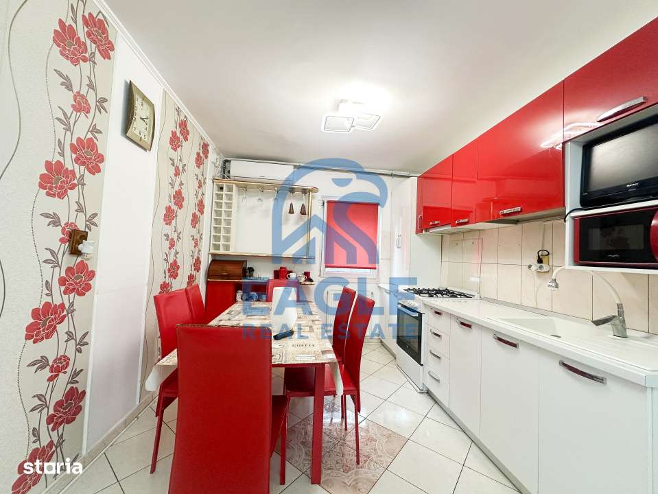 Cet - 4 Camere 2 Bai cu balcon etaj intermediar la cheie - Imagine principală: 2/19