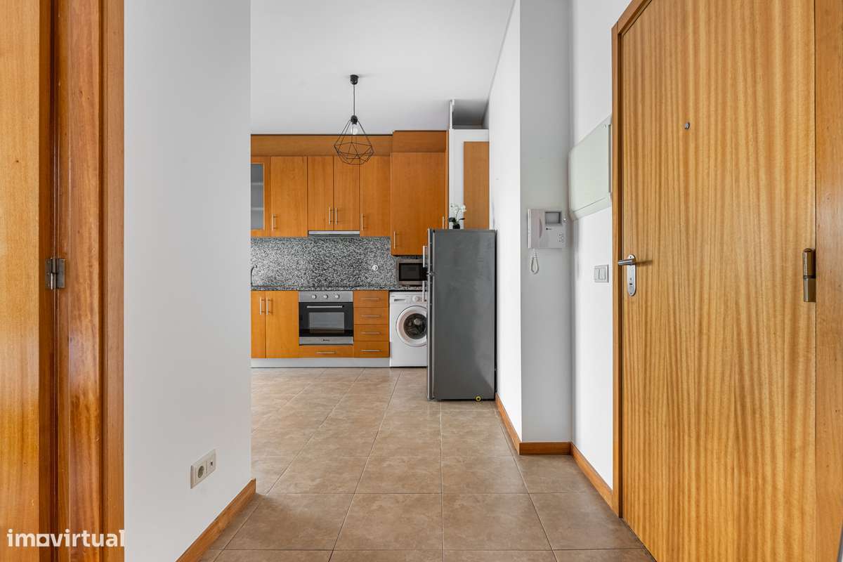 Apartamento T1 junto à Universidade do Minho-5