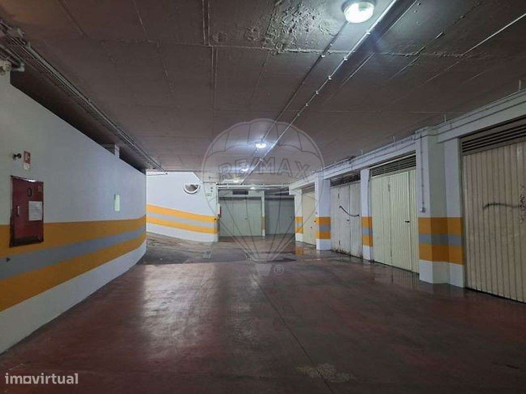 Garagem  para arrendamento - Grande imagem: 4/5