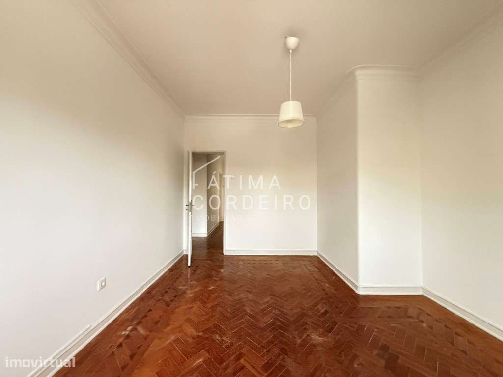 T2 para Arrendamento com excelente localização! - Grande imagem: 3/20