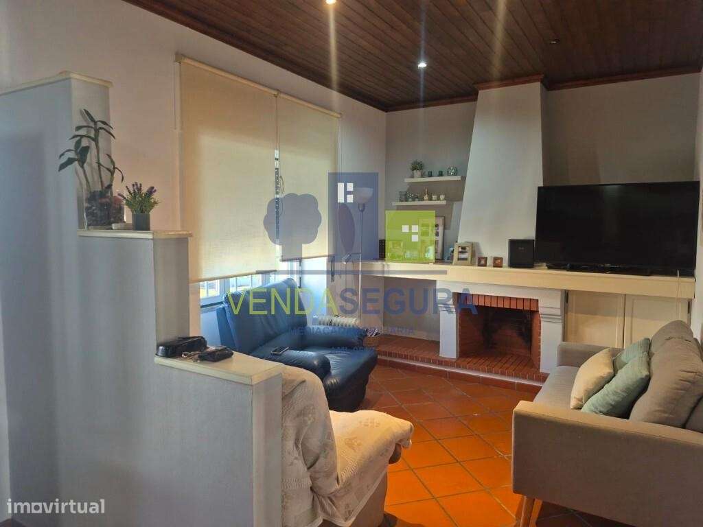 Moradia T3 com quintal, terraço e garagem | Pias - Grande imagem: 4/33