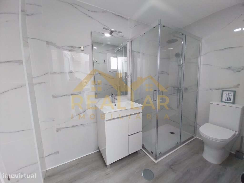 T1 de Sonho Totalmente Renovado no Coração Turístico e Histórico do... - Grande imagem: 5/6