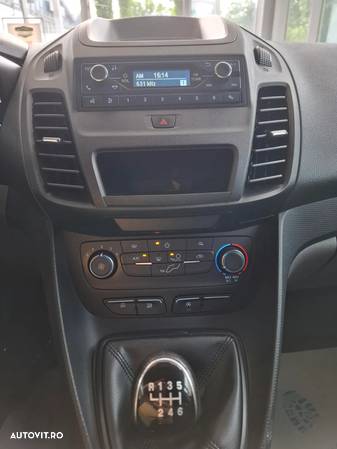 Ford Transit Connect - 15