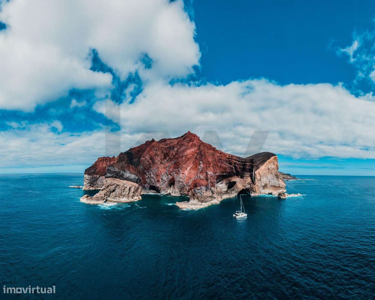 Projeto aprovado para moradia com Vista para o Pico e para a baia - Grande imagem: 2/21