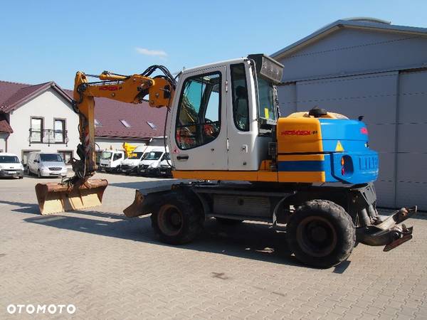 Liebherr 311 - 4