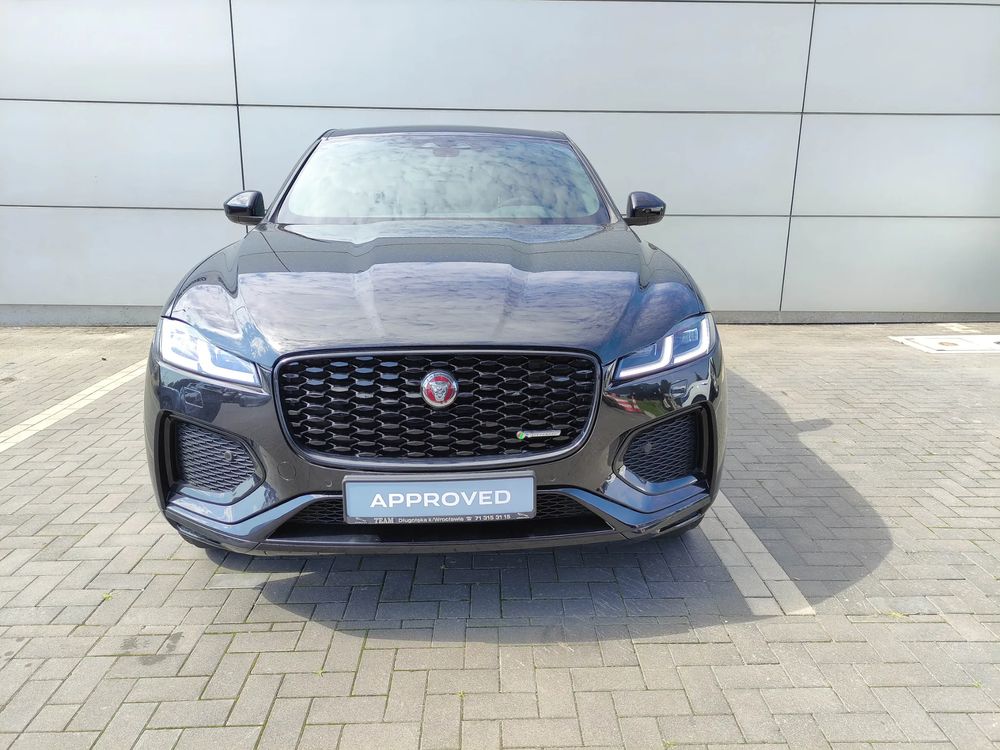 Jaguar F-Pace 2.0 Benzyna 250 KM — zdjęcie 6