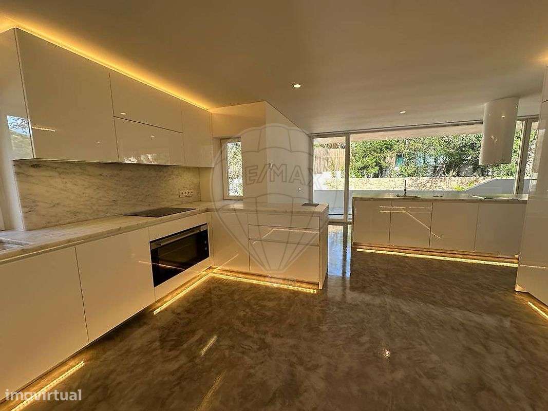 Moradia T5 para venda - Grande imagem: 4/4