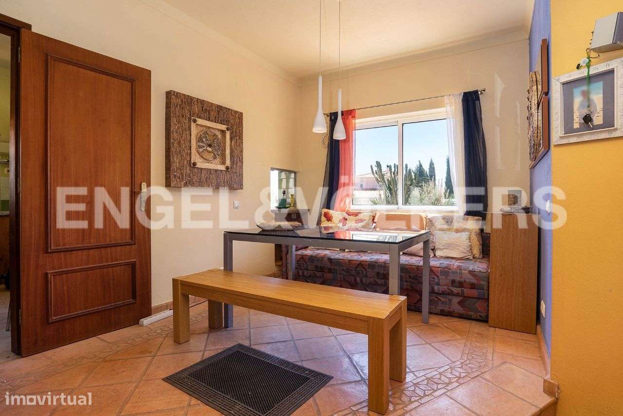 Moradia térrea no Carvoeiro - Grande imagem: 4/18