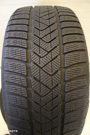 OPONY ZIMA PIRELLI SOTTOZERO 3 235 35 20 92W 7mm - 3