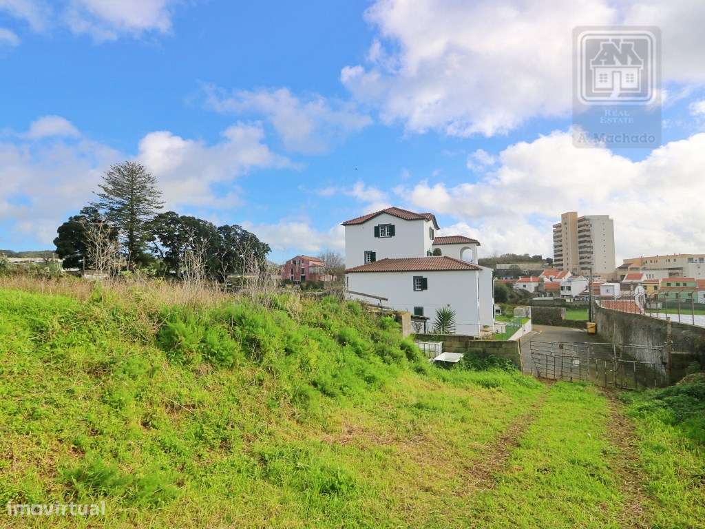 VENDA de AMPLO TERRENO junto à Praia das Milícias, com VISTA sobre ...-6