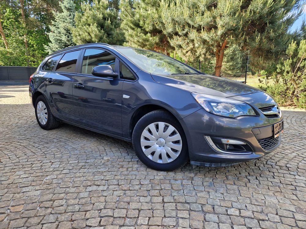 Opel Astra J 1.7 CDTI DPF ecoFLEX Start/Stop Sport 2013