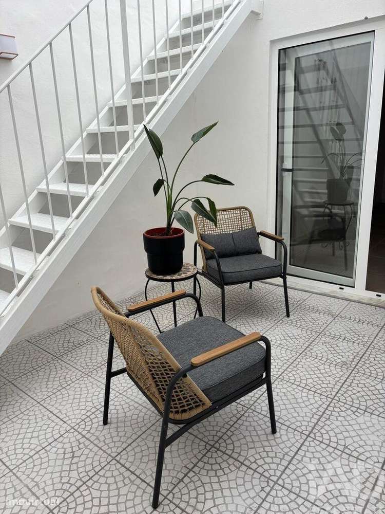 Comércio diverso T12 em Cadaval e Pêro Moniz de 700,00 m2 - Grande imagem: 2/2