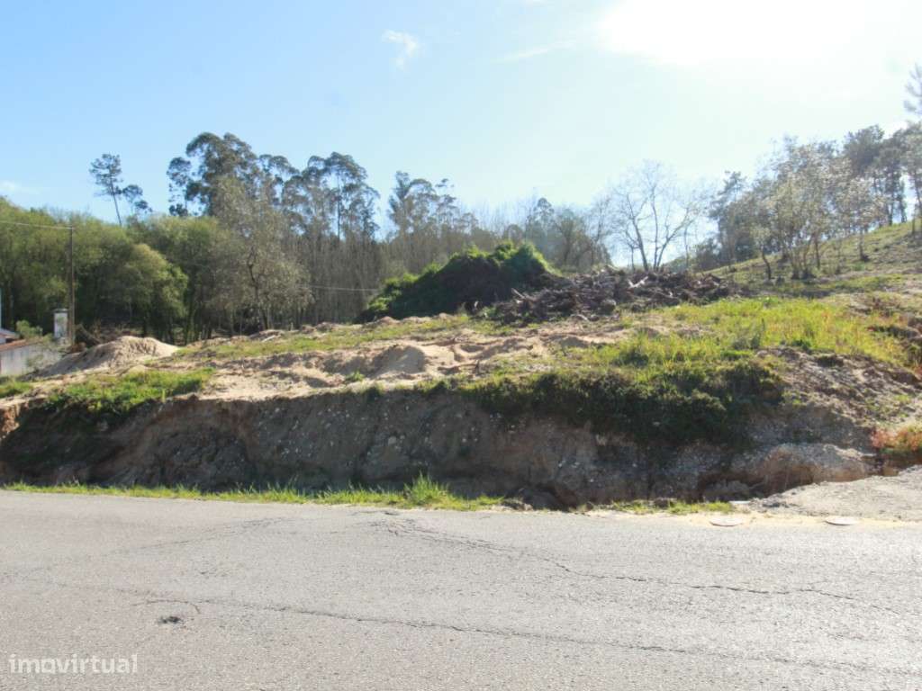 Terreno - Grande imagem: 3/4