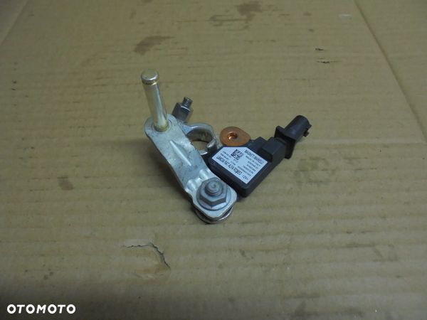 Klema MINUSOWA bezpiecznik Fiat DUCATO DOBLO OE 51892464 - 1