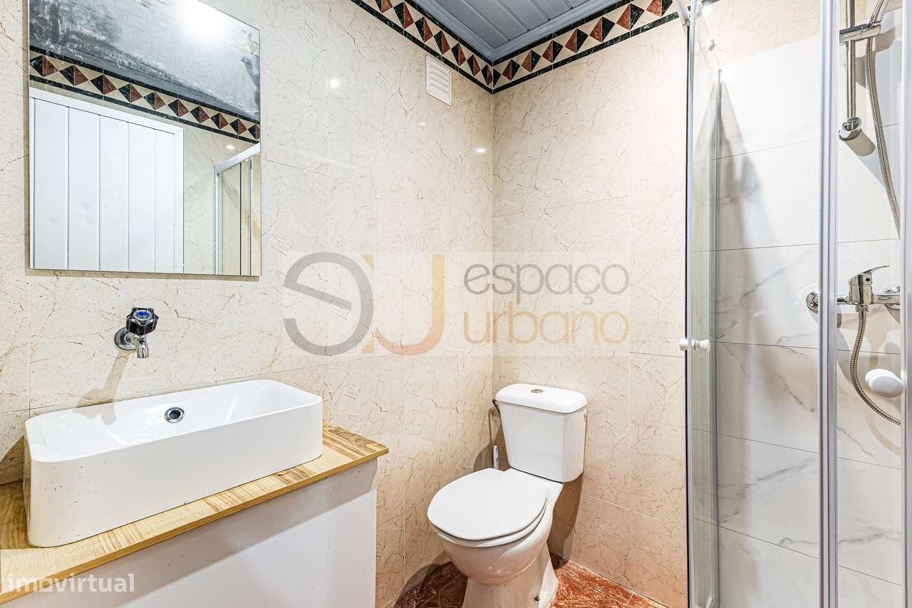 Boliqueime - Investimento: Moradia Isolada com 10 Suites em Zona Privi-34