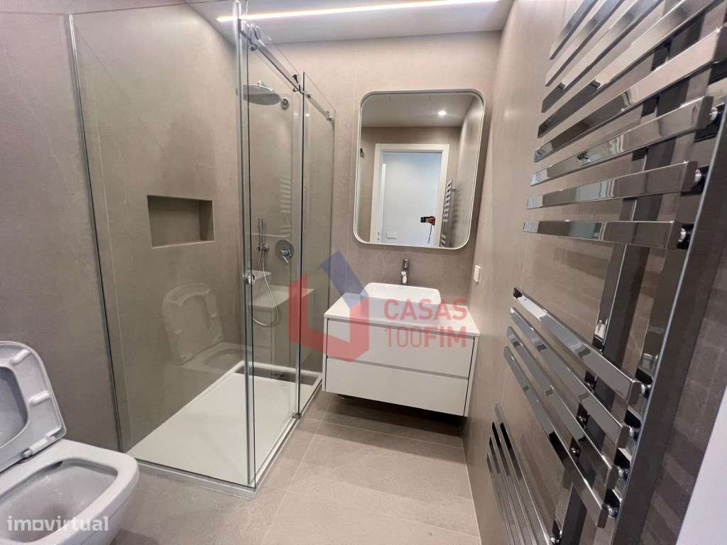 T3 duplex de luxo em Leiria com terraço, jacuzzi e vista panorâmica...-9