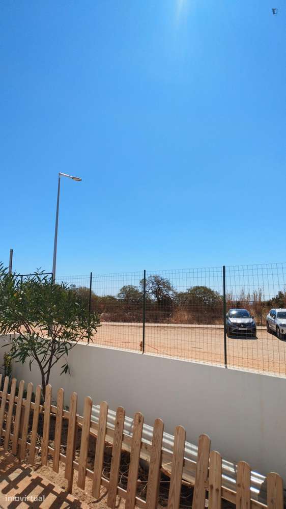 Quarto - localizado em Lagos - Grande imagem: 5/9