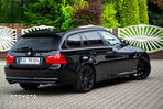 BMW Seria 3 318d Touring - 17