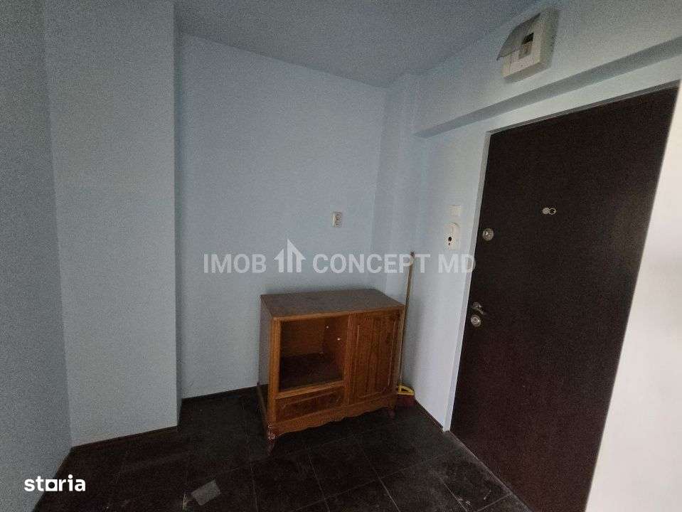 Vanzare apartament 2 camere in zona Nord-Piata-15