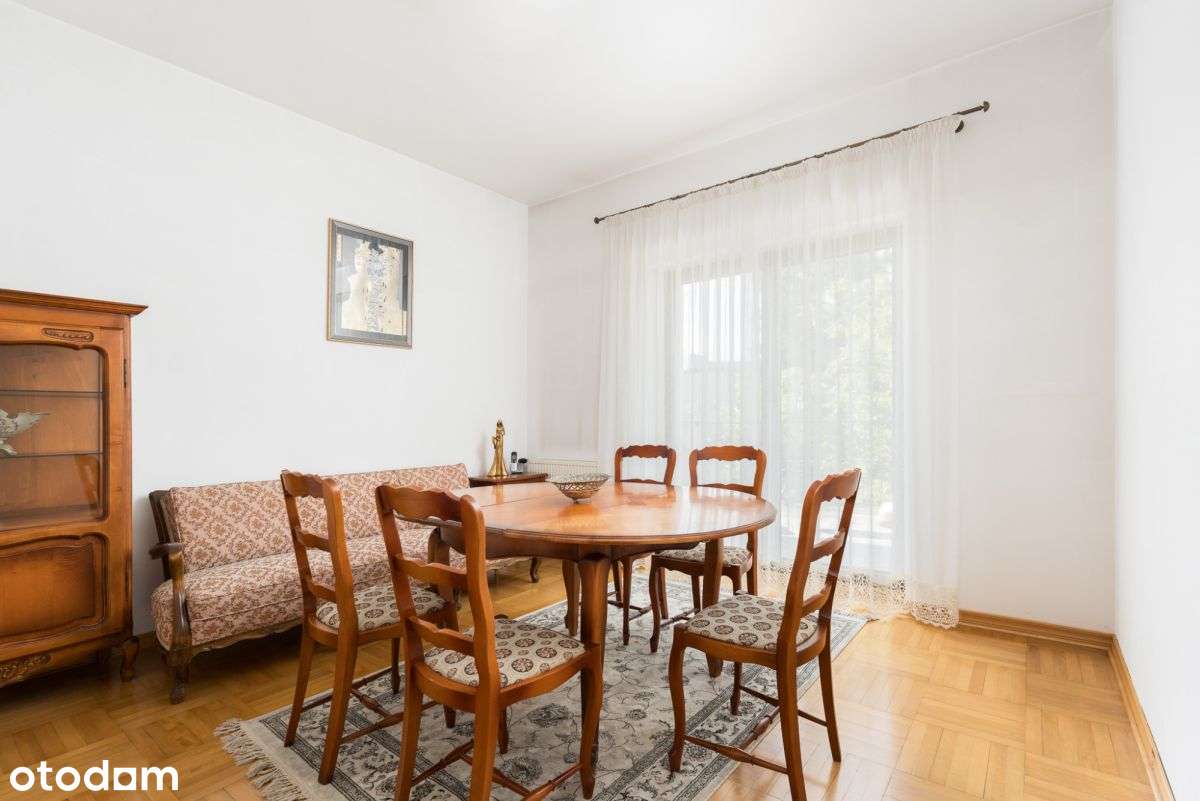 Przestronny dom dla rodziny z pięknym ogrodem-14