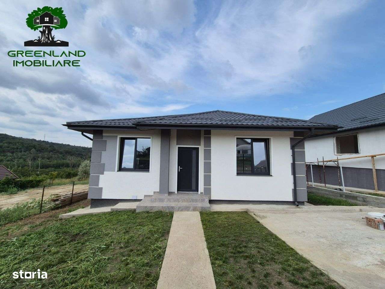 Casa plan parter, 4 camere, 140 mp, 450 teren, Valea Adanca 5 drumuri - Imagine principală: 2/18