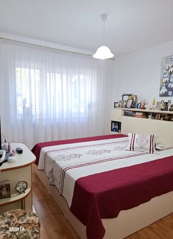 Comision cumparator 0%, apartament 3 camere,decomandat,  etaj 1-6