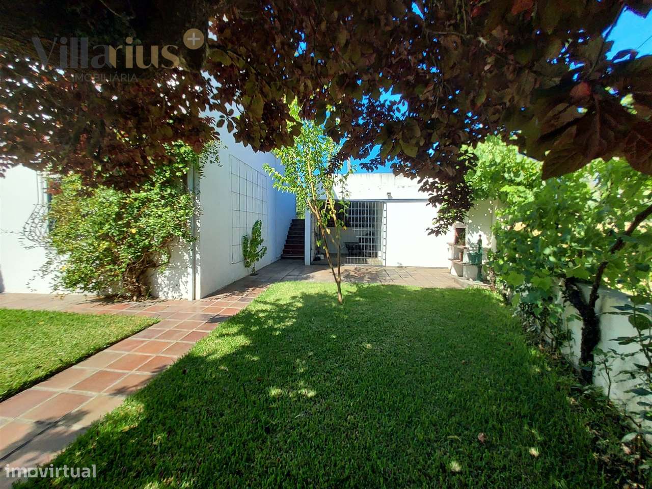 Moradia T4 senhorial c/ terreno entre Tomar e Fátima-11
