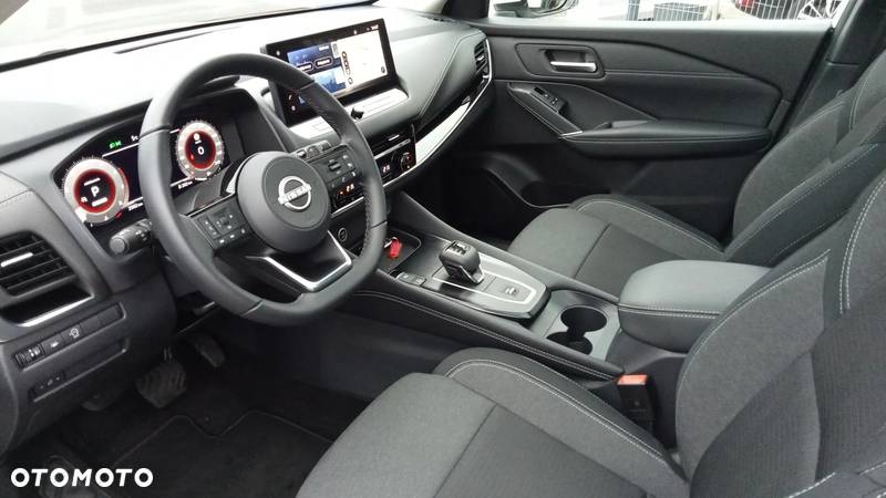 Nissan Qashqai 1.3 DIG-T mHEV N-Connecta Xtronic - 6