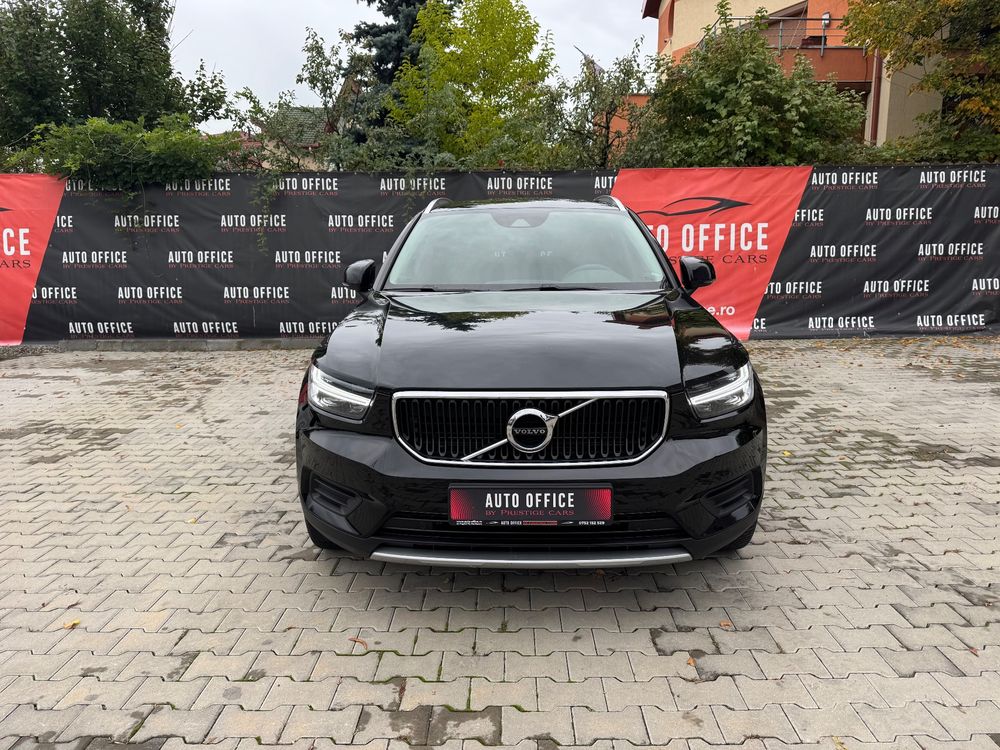 volvo xc-40   recharge t5 twin engine at7 inscription