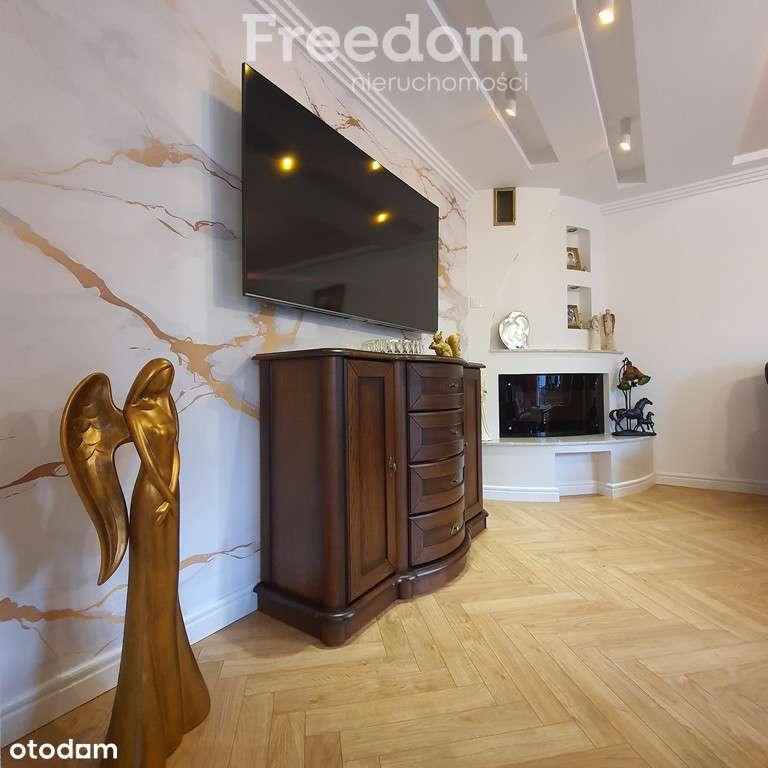 Komfortowy dom w atrakcyjnej okolicy - Pełny obrazek: 4/18