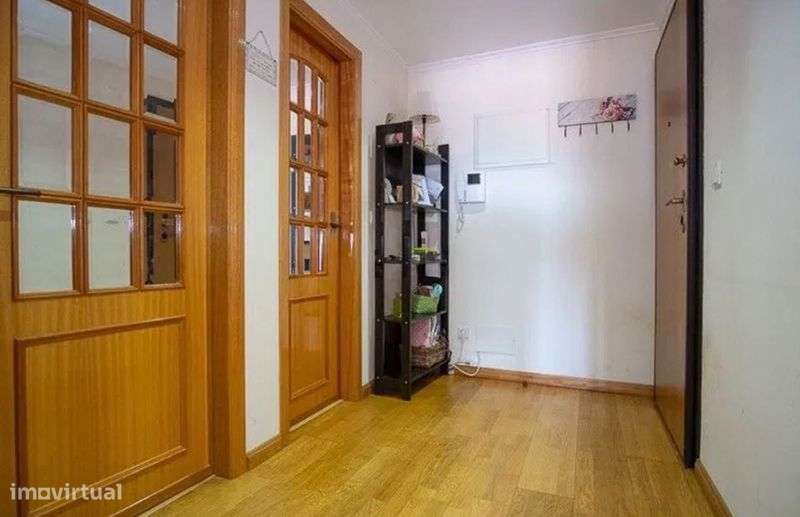 Apartamento T2 Massama - Monte Abraão - Grande imagem: 2/12