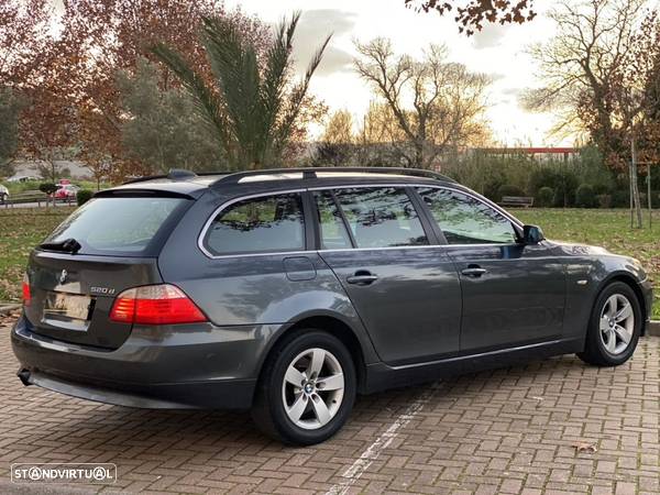 BMW 520 dA Touring Executive - 8