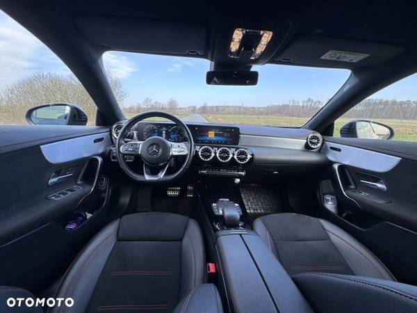 Mercedes-Benz CLA 180 d AMG Line 8G-DCT - 6