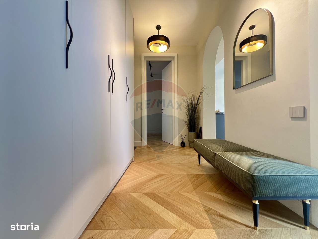 Apartament 3 camere, ultracentral, de inchiriat - Imagine principală: 5/12