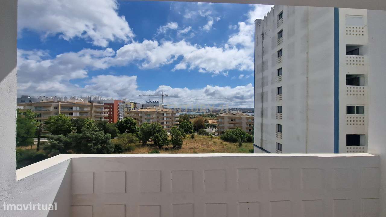 Apartamentot1 c/garagem na praia da rocha - Grande imagem: 4/14