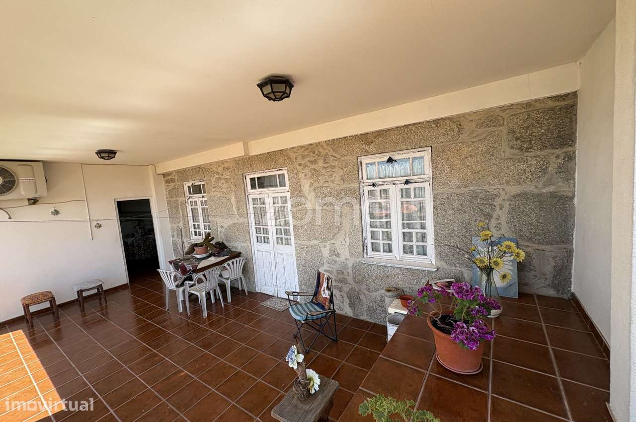 Moradia T3 + 5 para venda - Covilhã-51