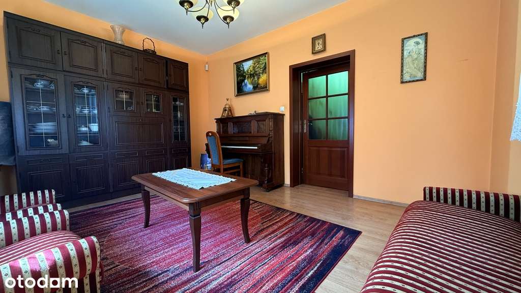 Duża działka, 4 pokoje, ogród i garaż, ul.Rybna-6