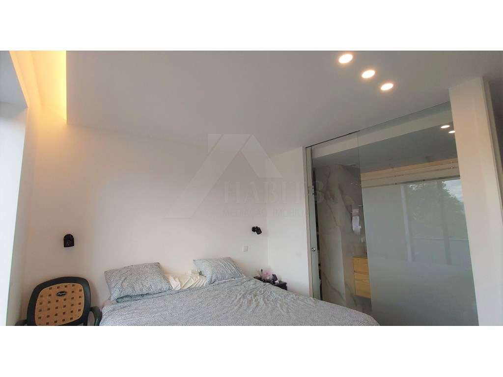 Apartamento T3 na Baldrufa-21