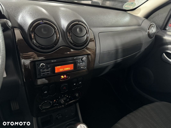 Dacia Duster 1.6 16V 4x2 - 19