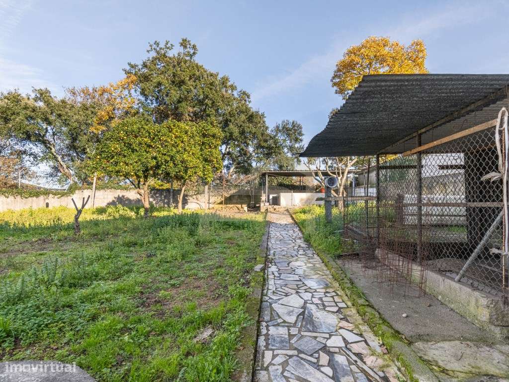 Moradia T4 em Lomar, Braga-8