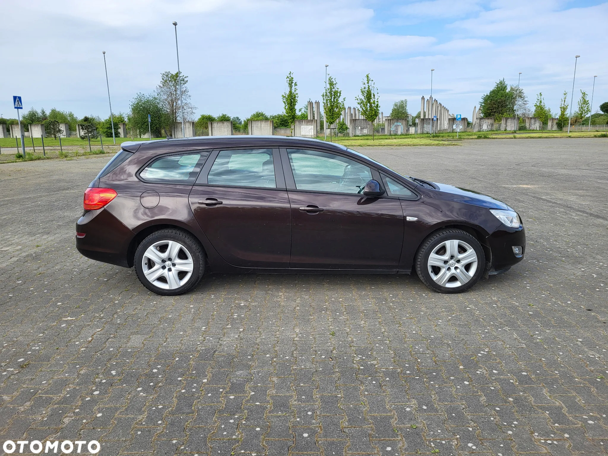 Opel Astra IV 1.4 T Enjoy S&S - 10