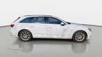 Audi A4 Avant 2.0 TDI quattro S tronic Design - 4