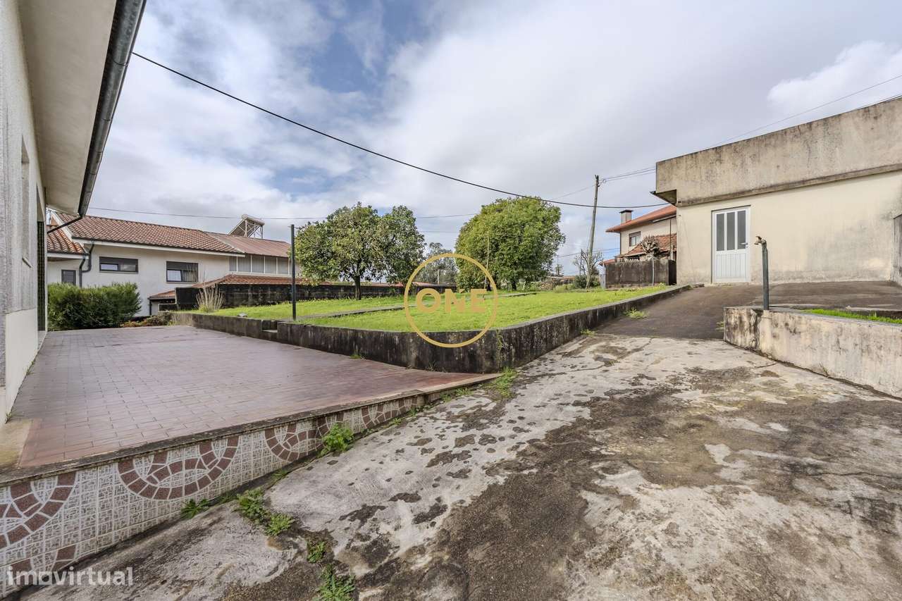 Moradia T3 individual em Lousado-4
